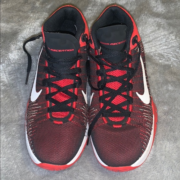 Size 5 Y Nike Zoom Ascention Basketball ? Shoes Red Black main image 5